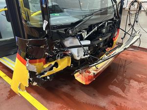 Es entstand beträchtlicher Sachschaden.