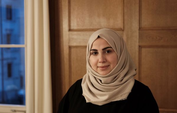Moderatorin Arabisch: Nirmeen Shahadeh