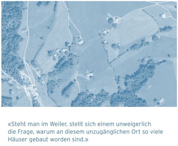 Die Luftaufnahme zeigt den Weiler Bruederwald bei Trogen mit der Säge am linken Bildrand. 