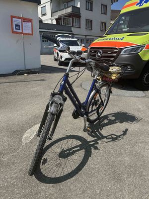Velofahrerin Urnäsch gestürzt