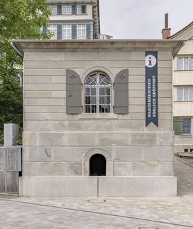 Zur externen Seite Jahrhundert der Zellweger zum Beitrag Waschhäuschen am Landsgemeindeplatz