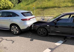 Unfallfahrzeuge  nach Kollision
