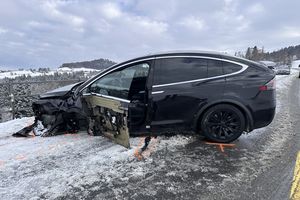 Totalschaden nach Selbstunfall in Schachen bei Herisau.