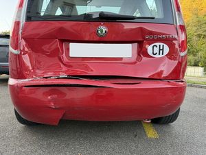 Ansicht des vorderen Personenwagens.