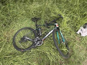 Unfallvelo im Gras